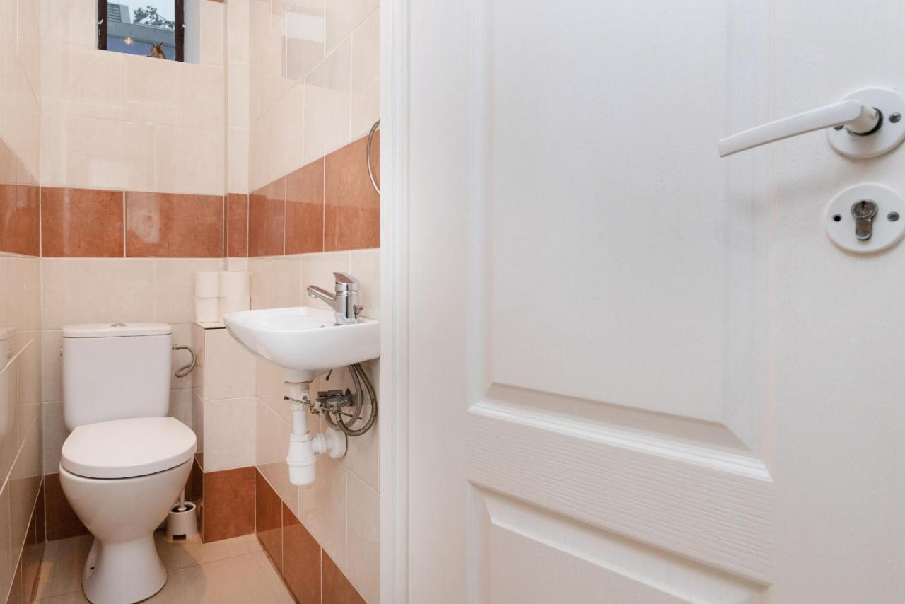 Apartment 90m2 400m To The By Renters